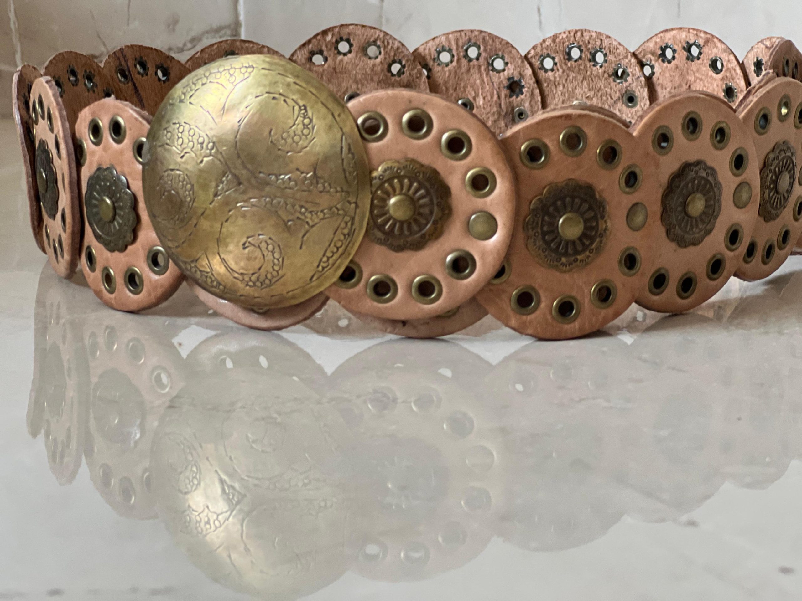 Leather Concho Belt 107 Cm (42.1 In) – Vintage Medieval Waist Belt Gift For Women